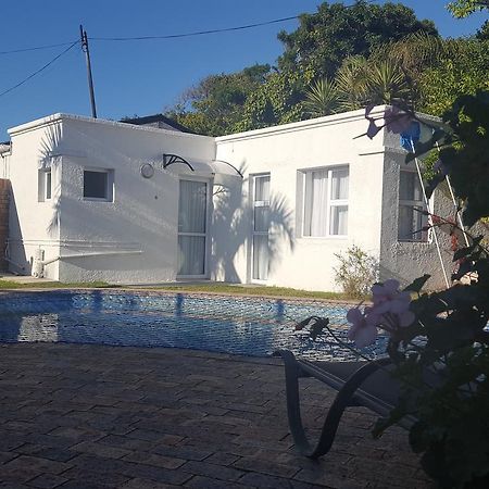 Blu Bed & Breakfast Port Elizabeth Exterior photo