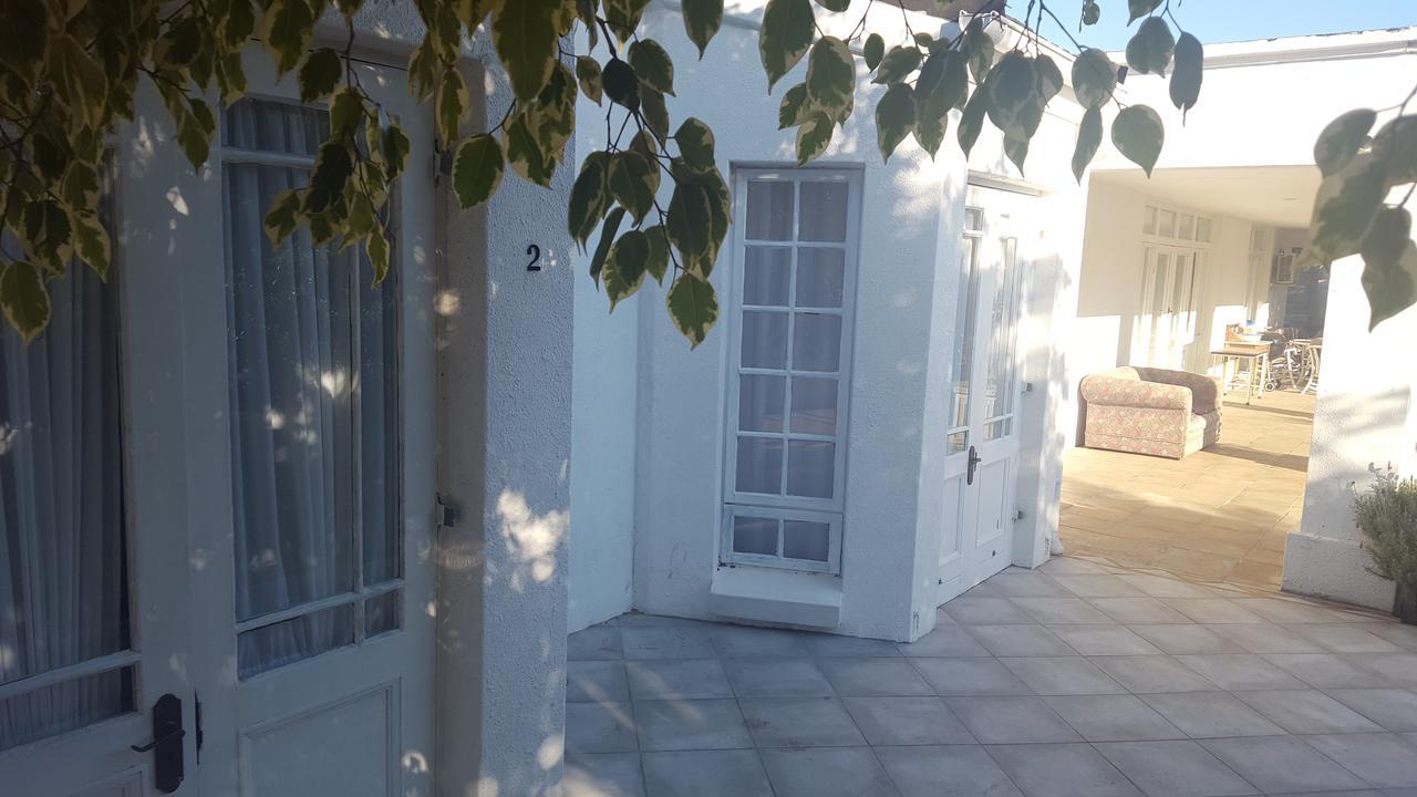 Blu Bed & Breakfast Port Elizabeth Exterior photo