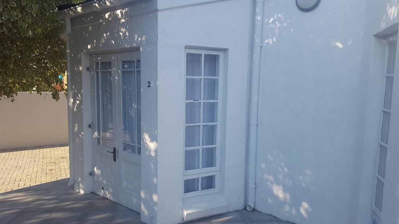 Blu Bed & Breakfast Port Elizabeth Exterior photo